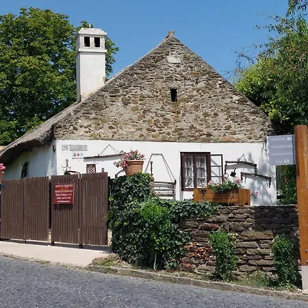 Case de vacanță Babamuzeum *